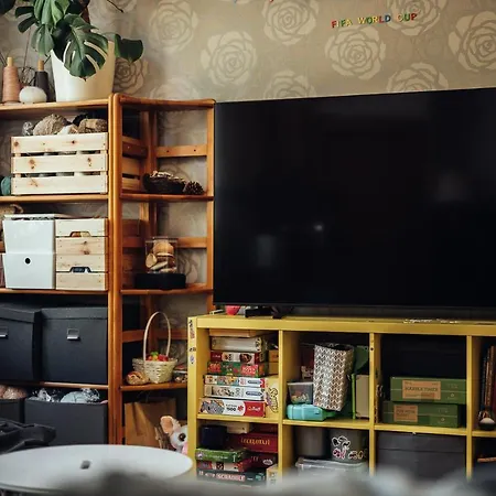 Διαμέρισμα Charming Apt By Market Λιέπαγια