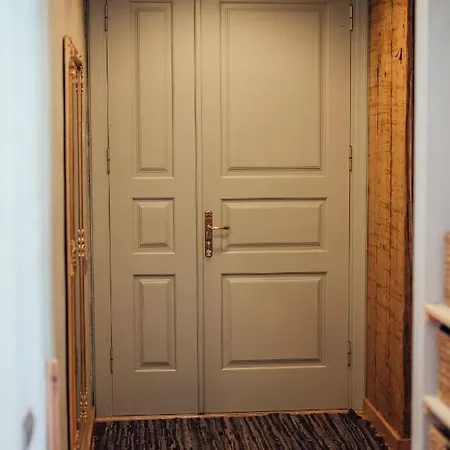 Charming Apt By Market Διαμέρισμα Λιέπαγια